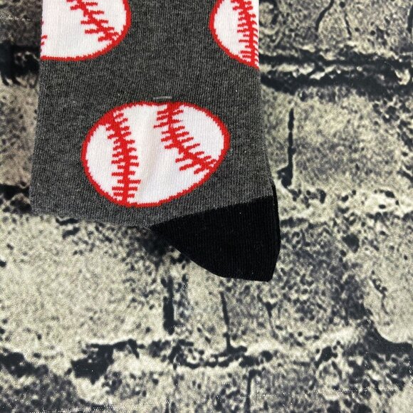 Fun Circle Men's Baseball Themed Sox size 10-13 Crew Socks 2 Pair Shoe sz 6-12 - Picture 9 of 9